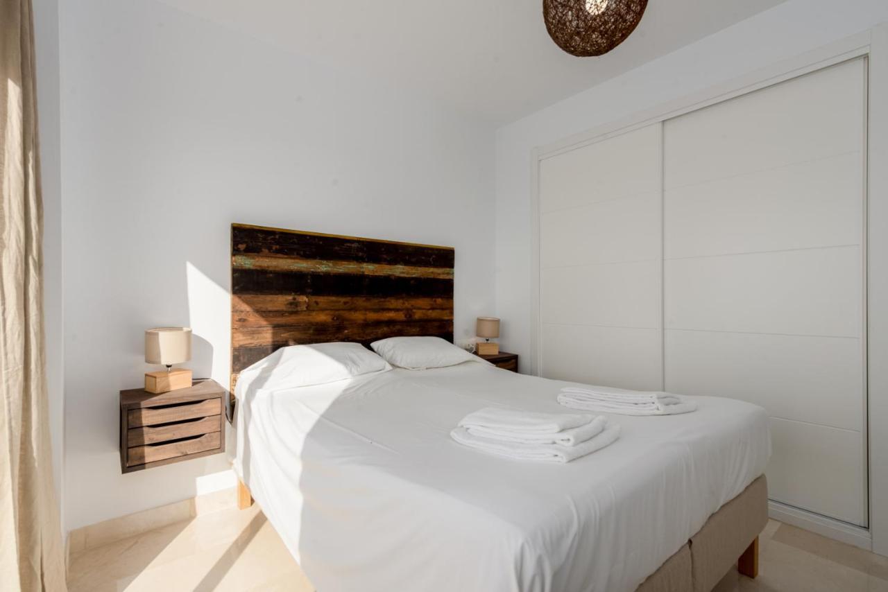 Lotus 2401 - Beautiful Apartment With Pool & Sea View Касарес Экстерьер фото